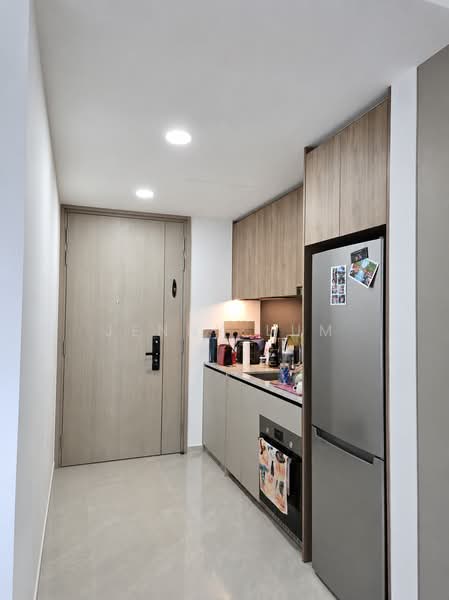 Dairy Farm Residences, 6 Dairy Farm Lane, 2 Bedrooms, 710 sqft, Condominium For Sale, by Jenny Lum, 500136090 - Kitchen - PropertyGuru.com.sg