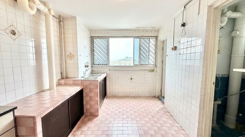 187 Boon Lay Avenue, 187 Boon Lay Avenue, 2 Bedrooms, 635 sqft, HDB Flat For Sale, by Jake Chu, 500136094 - Kitchen - PropertyGuru.com.sg