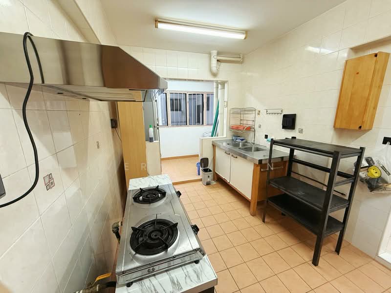310A Anchorvale Road, 310A Anchorvale Road, 3 Bedrooms, 1,184 sqft, HDB Flat For Rent, by Vernon Sun, 500136098 - Kitchen - PropertyGuru.com.sg