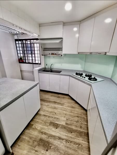 290 Bishan Street 24, 290 Bishan Street 24, 3 Bedrooms, 1,110 sqft, HDB Flat For Rent, by Jeslyn Lim 林瑞香, 500136099 - Kitchen - PropertyGuru.com.sg