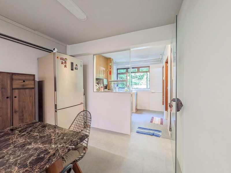 42 Telok Blangah Rise, 42 Telok Blangah Rise, 2 Bedrooms, 753 sqft, HDB Flat For Sale, by Michael Lee, 500136104 - Kitchen - PropertyGuru.com.sg