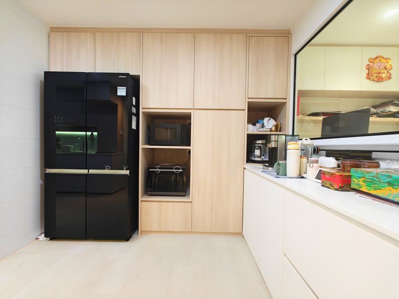 135 Cashew Road, 135 Cashew Road, 4 Bedrooms, 1,571 sqft, HDB Flat For Sale, by PK Soh 苏培钧, 500136112 - Kitchen - PropertyGuru.com.sg