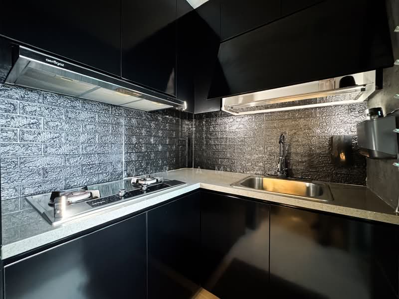 421C Northshore Drive, 421C Northshore Drive, 2 Bedrooms, 731 sqft, HDB Flat For Sale, by Amir Amzar, 500136119 - Kitchen - PropertyGuru.com.sg