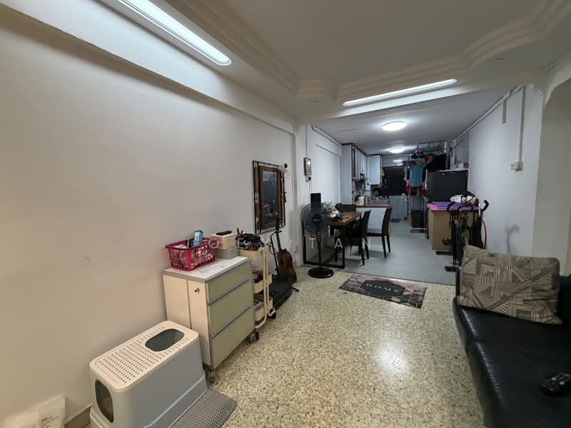10 Teck Whye Avenue, 10 Teck Whye Avenue, 2 Bedrooms, 721 sqft, HDB Flat For Sale, by Joey Tan, 500136132 - Living Room - PropertyGuru.com.sg