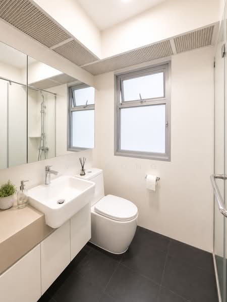 994C Buangkok Link, 994C Buangkok Link, 3 Bedrooms, 1,001 sqft, HDB Flat For Sale, by VK Wong, 500136138 - Bathroom - PropertyGuru.com.sg