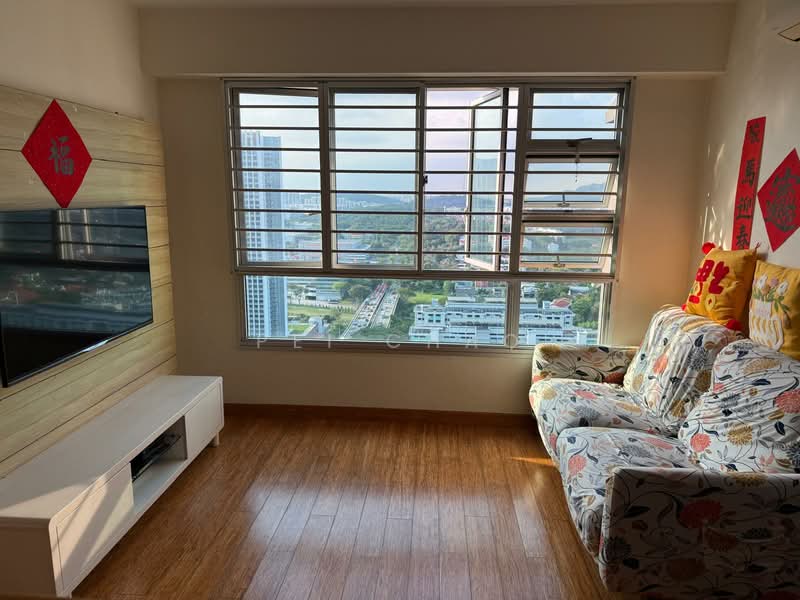 312B Clementi Avenue 4, 312B Clementi Avenue 4, 3 Bedrooms, 1,001 sqft, HDB Flat For Sale, by Pei Chao, 500136158 - Living Room - PropertyGuru.com.sg