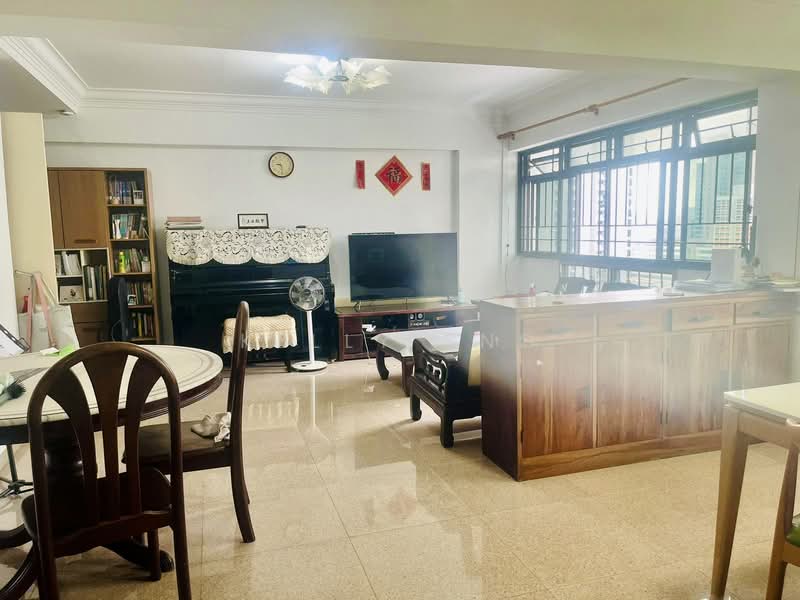142 Lorong 2 Toa Payoh, 142 Lorong 2 Toa Payoh, 2 Bedrooms, 1,237 sqft, HDB Flat For Rent, by Kelly Sng, 500136166 - Living Room - PropertyGuru.com.sg
