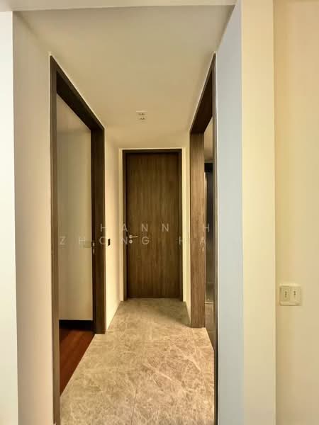 The M, 30 Middle Road, 3 Bedrooms, 764 sqft, Condominium For Rent, by Hannah Zhong Hanmei, 500136168 - Corridor - PropertyGuru.com.sg