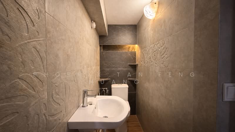 Thomson Rd , Ang Mo Kio , Yio Chu Kang, , Room Rental, 800 sqft, Semi-Detached House For Rent, by Phoenix Tan Feng Huang, 500136192 - Bathroom - PropertyGuru.com.sg