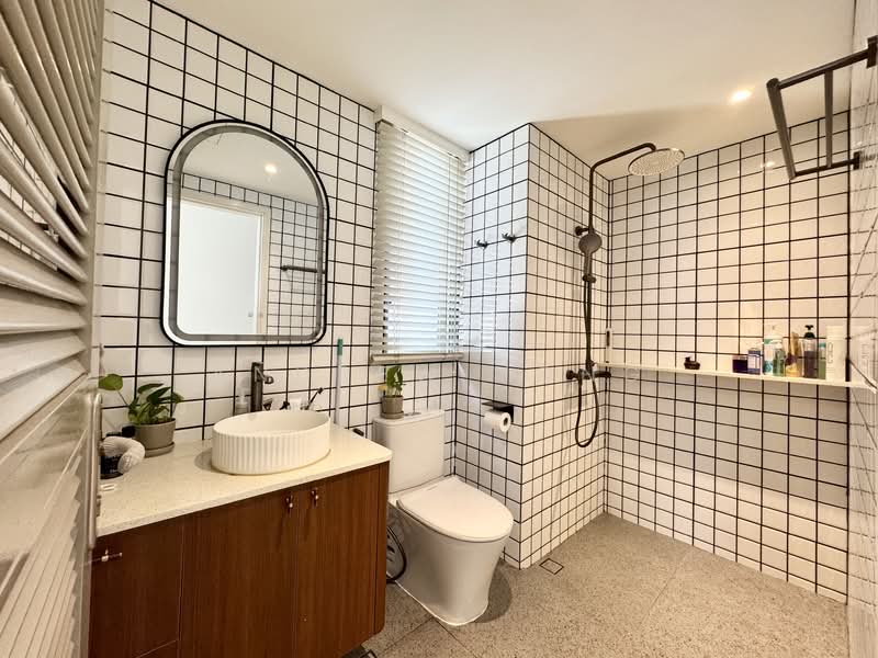 Sea Horizon, 1 Pasir Ris Rise, 5 Bedrooms, 1,507 sqft, Executive Condominium For Sale, by Andrew Yong, 500136201 - Bathroom - PropertyGuru.com.sg