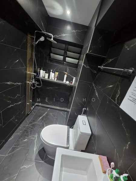 679C Jurong West Central 1, 679C Jurong West Central 1, Room Rental, 100 sqft, HDB Flat For Rent, by Heidi Ho, 500136203 - Bathroom - PropertyGuru.com.sg