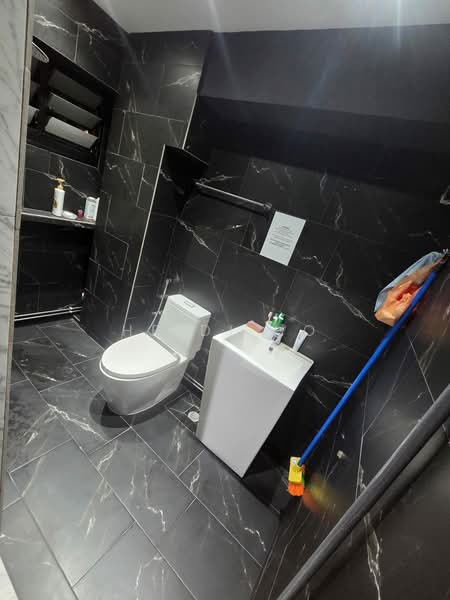 679C Jurong West Central 1, 679C Jurong West Central 1, Room Rental, 100 sqft, HDB Flat For Rent, by Heidi Ho, 500136203 - Bathroom - PropertyGuru.com.sg