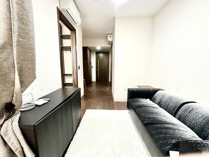 Stellar RV, 408 River Valley Road, 2 Bedrooms, 538 sqft, Condominium For Rent, by Seah Hou Kiat Eric, 500136209 - Living Room - PropertyGuru.com.sg