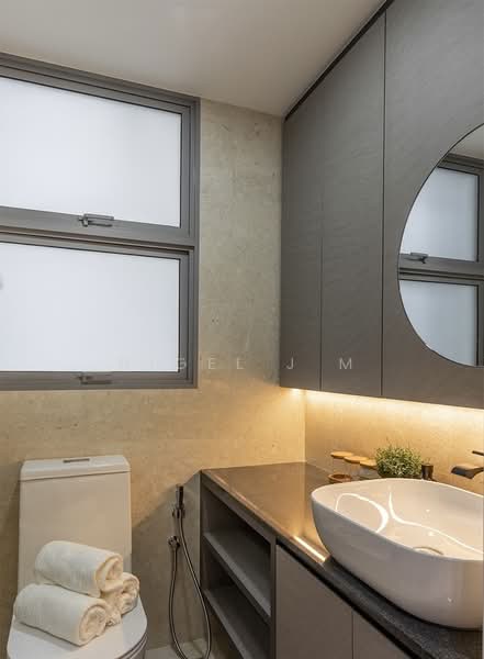 The Lanai, 140 Hillview Avenue, 2 Bedrooms, 958 sqft, Condominium For Sale, by Nigel J M, 500136214 - Bathroom - PropertyGuru.com.sg