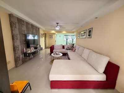 For Sale - 815 Tampines Avenue 4