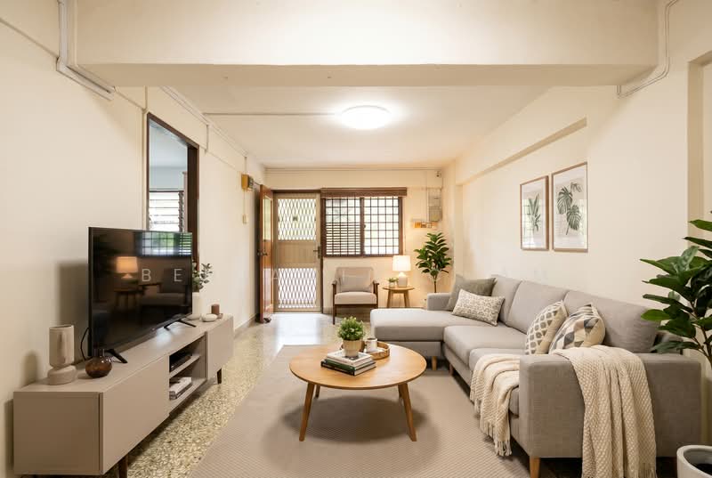 157 Lorong 1 Toa Payoh, 157 Lorong 1 Toa Payoh, 2 Bedrooms, 721 sqft, HDB Flat For Sale, by Benjamin Cham, 500136220 - Living Room - PropertyGuru.com.sg