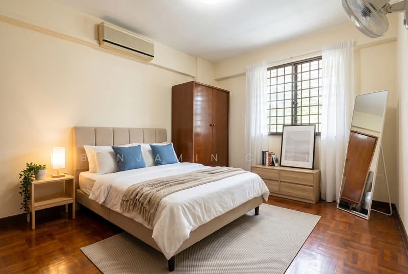 157 Lorong 1 Toa Payoh, 157 Lorong 1 Toa Payoh, 2 Bedrooms, 721 sqft, HDB Flat For Sale, by Benjamin Cham, 500136220 - Bedroom - PropertyGuru.com.sg
