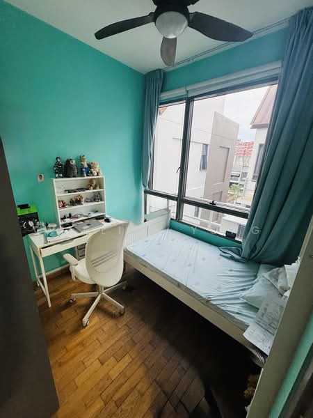 Stratum, 88 Elias Road, 5 Bedrooms, 2,260 sqft, Condominium For Rent, by William Yong, 500136223 - Bedroom - PropertyGuru.com.sg