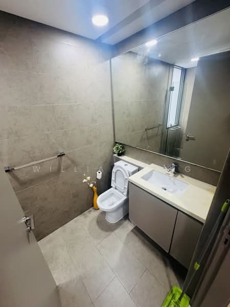 Stratum, 88 Elias Road, 5 Bedrooms, 2,260 sqft, Condominium For Rent, by William Yong, 500136223 - Bathroom - PropertyGuru.com.sg