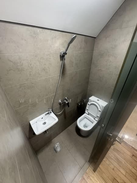 Stratum, 88 Elias Road, 5 Bedrooms, 2,260 sqft, Condominium For Rent, by William Yong, 500136223 - Bathroom - PropertyGuru.com.sg
