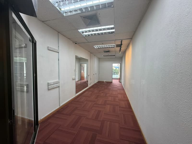 Golden Landmark, 390 Victoria Street, 355 sqft, Other Retail For Sale, by Ron Quek 郭伟洋, 500136227 - Corridor - CommercialGuru.com.sg