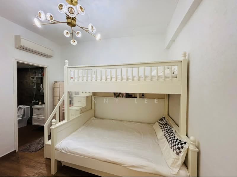 SAINT NICHOLAS VIEW, , 4 Bedrooms, 2,304 sqft, Terraced House For Sale, by Jenny Lee, 500136235 - PropertyGuru.com.sg