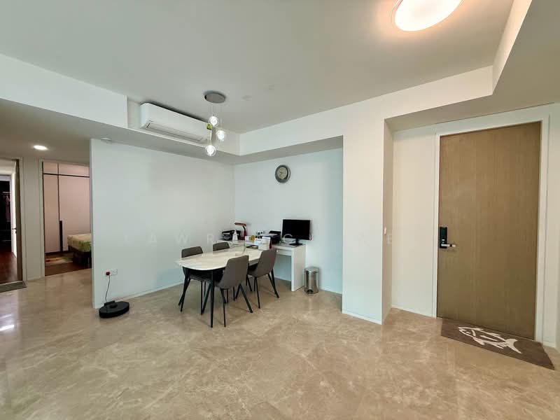Amber Park, 18 Amber Gardens, 6 Bedrooms, 4,392 sqft, Condominium For Sale, by Lawrence Wee, 500136236 - Dining Room - PropertyGuru.com.sg