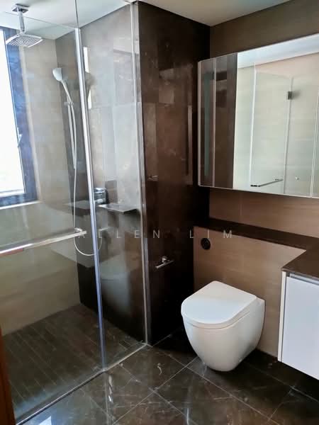 Parc Esta, 914 Sims Avenue, 3 Bedrooms, 1,001 sqft, Condominium For Sale, by Allen Lim, 500136241 - Bathroom - PropertyGuru.com.sg