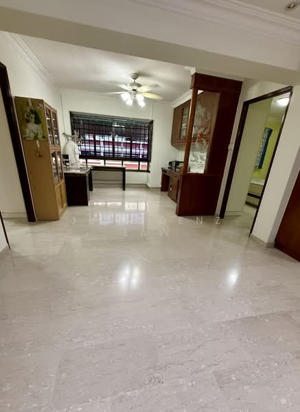 614 Ang Mo Kio Avenue 4, 614 Ang Mo Kio Avenue 4, Room Rental, 150 sqft, HDB Flat For Rent, by Jenn Denz Law, 500136242 - Living Room - PropertyGuru.com.sg