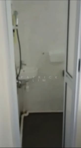 Cavenagh Gardens, 69 Cavenagh Road, 1 Bedroom, 400 sqft, Apartment For Rent, by Patrick Lim, 500136259 - Bathroom - PropertyGuru.com.sg
