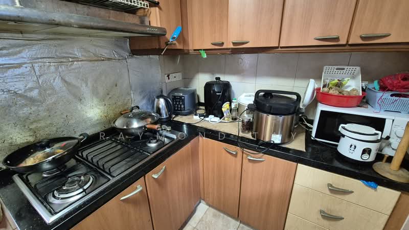 Unit near Yew Tee MRT, , 3 Bedrooms, 1,174 sqft, Condominium For Rent, by Raymond Tay, 500136266 - Kitchen - PropertyGuru.com.sg