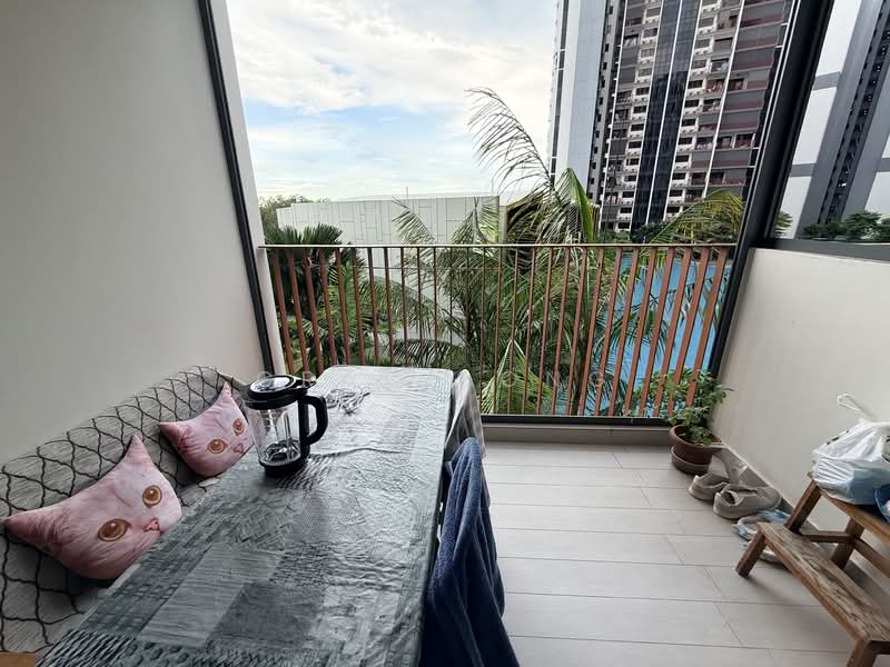 Riverfront Residences, 41 Hougang Avenue 7, 2 Bedrooms, 614 sqft, Condominium For Sale, by Grace Ong, 500136267 - Balcony - PropertyGuru.com.sg