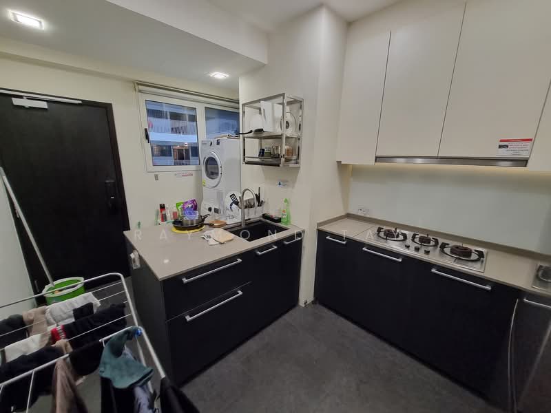 International Plaza, 10 Anson Road, Room Rental, 240 sqft, Apartment For Rent, by Raymond Tay, 500136278 - Kitchen - PropertyGuru.com.sg