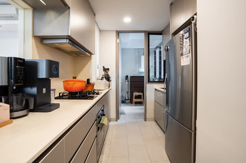 The Venue Residences and Shoppes, 6 Tai Thong Crescent, 4 Bedrooms, 1,238 sqft, Apartment For Sale, by Joy Wong, 500136280 - Kitchen - PropertyGuru.com.sg