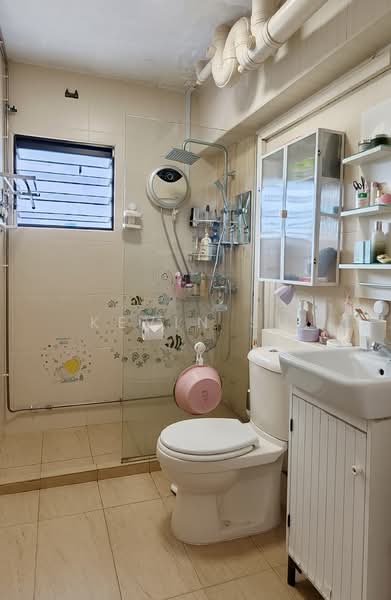 521 Woodlands Drive 14, 521 Woodlands Drive 14, 4 Bedrooms, 1,593 sqft, HDB Flat For Sale, by Kevin Su, 500136281 - Bathroom - PropertyGuru.com.sg