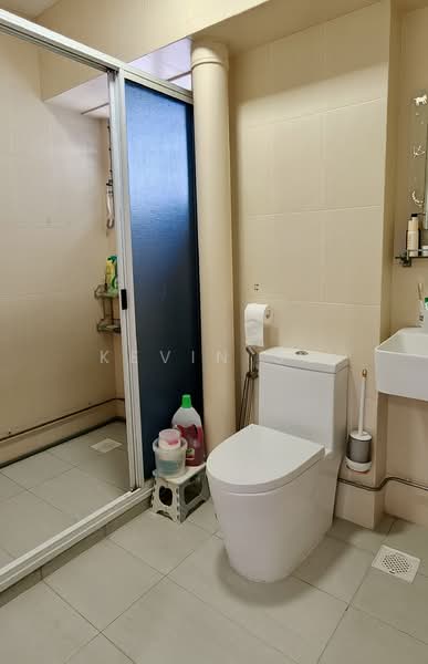 521 Woodlands Drive 14, 521 Woodlands Drive 14, 4 Bedrooms, 1,593 sqft, HDB Flat For Sale, by Kevin Su, 500136281 - Bathroom - PropertyGuru.com.sg