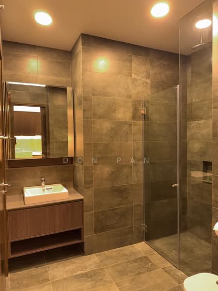 Grandeur Park Residences, 1 Bedok South Avenue 3, 2 Bedrooms, 850 sqft, Condominium For Sale, by Don Pan, 500136295 - Bathroom - PropertyGuru.com.sg