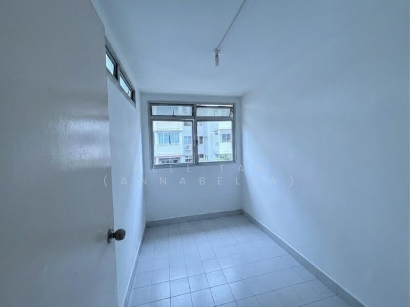 108 Lorong 1 Toa Payoh, 108 Lorong 1 Toa Payoh, 2 Bedrooms, 710 sqft, HDB Flat For Sale, by Bell Tan (Annabella), 500136303 - Interior - PropertyGuru.com.sg