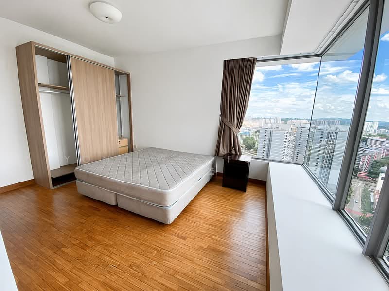 Centro Residences, 59 Ang Mo Kio Avenue 8, 4 Bedrooms, 1,281 sqft, Condominium For Sale, by Yong Wee Foong 杨伟锋, 500136313 - Bedroom - PropertyGuru.com.sg