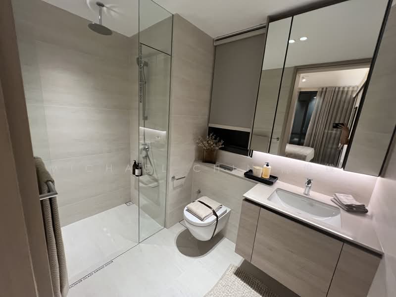 Narra Residences, 50 Dairy Farm Walk, 3 Bedrooms, 872 sqft, Condominium For Sale, by Michael Chin 陈俊雄, 500136317 - Bathroom - PropertyGuru.com.sg