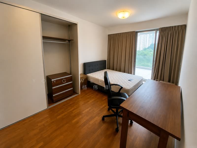 Centro Residences, 59 Ang Mo Kio Avenue 8, 4 Bedrooms, 2,486 sqft, Condominium For Sale, by Yong Wee Foong 杨伟锋, 500136318 - Bedroom - PropertyGuru.com.sg