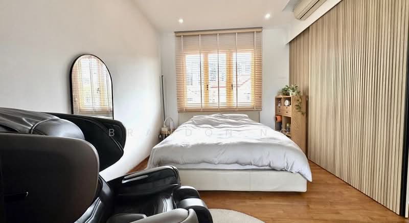 ⭐️⭐️LANDED7772 @ RENOVATED CORNER TERR NEAR EUNOS MRT, , 5 Bedrooms, 4,050 sqft, Corner Terrace For Sale, by Brandon Ng, 500136322 - Bedroom - PropertyGuru.com.sg