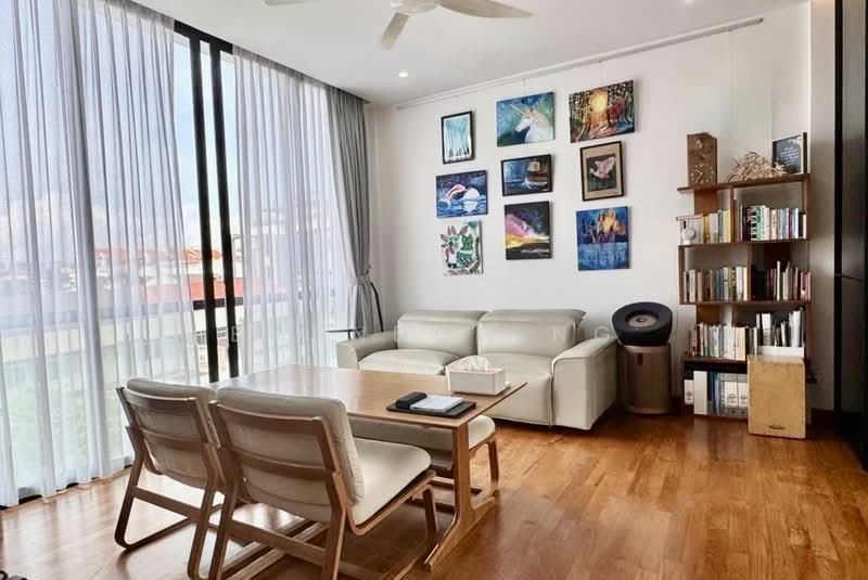 ⭐️⭐️LANDED7772 @ RENOVATED CORNER TERR NEAR EUNOS MRT, , 5 Bedrooms, 4,050 sqft, Corner Terrace For Sale, by Brandon Ng, 500136322 - Living Room - PropertyGuru.com.sg