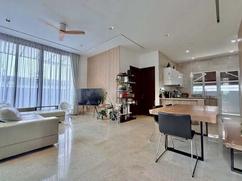 ⭐️⭐️LANDED7772 @ RENOVATED CORNER TERR NEAR EUNOS MRT, , 5 Bedrooms, 4,050 sqft, Corner Terrace For Sale, by Brandon Ng, 500136322 - Living Room - PropertyGuru.com.sg
