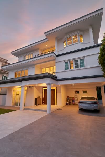 Woodgrove Estate, Ashwood Grove, 7 Bedrooms, 8,000 sqft, Detached House For Rent, by Sunny R, 500136328 - Exterior - PropertyGuru.com.sg