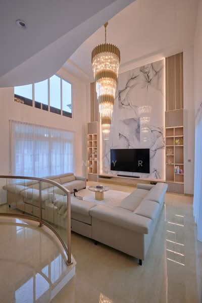 Woodgrove Estate, Ashwood Grove, 7 Bedrooms, 8,000 sqft, Detached House For Rent, by Sunny R, 500136328 - Living Room - PropertyGuru.com.sg