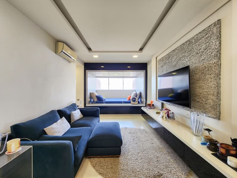 Peach Garden, 6 Peach Garden, 4 Bedrooms, 2,766 sqft, Apartment For Sale, by Paul Long, 500136329 - Living Room - PropertyGuru.com.sg
