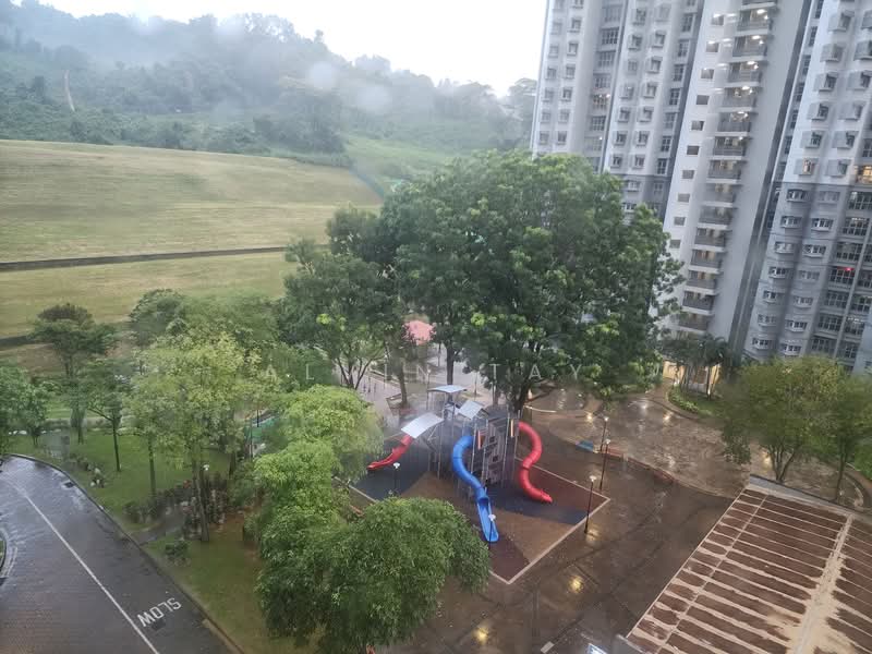 388 Bukit Batok West Avenue 5, 388 Bukit Batok West Avenue 5, 4 Bedrooms, 1,270 sqft, HDB Flat For Sale, by Alvin Tay, 500136330 - Exterior - PropertyGuru.com.sg
