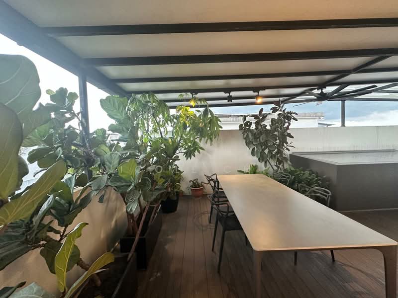 Luxus Hills, Luxus Hill Drive, 5 Bedrooms, 3,700 sqft, Terraced House For Sale, by Nicole Chia, 500136331 - Balcony - PropertyGuru.com.sg