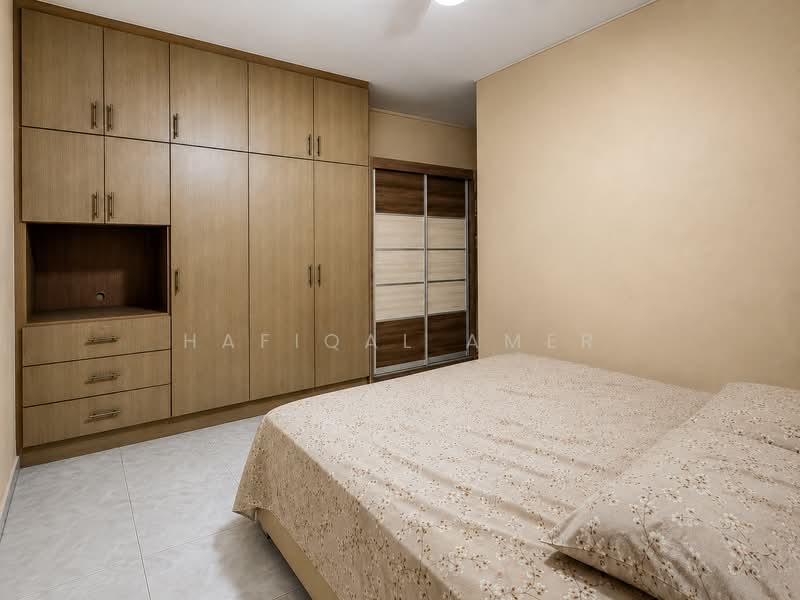 521 Pasir Ris Street 52, 521 Pasir Ris Street 52, 4 Bedrooms, 1,356 sqft, HDB Flat For Sale, by Hafiqal Amer, 500136343 - Master Bedroom - PropertyGuru.com.sg
